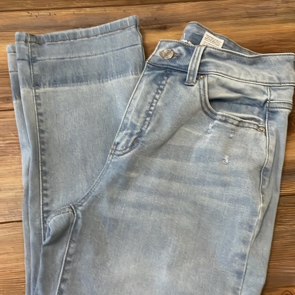 Time and Tru High Rise Jeans Bundle - Picture 11 of 13
